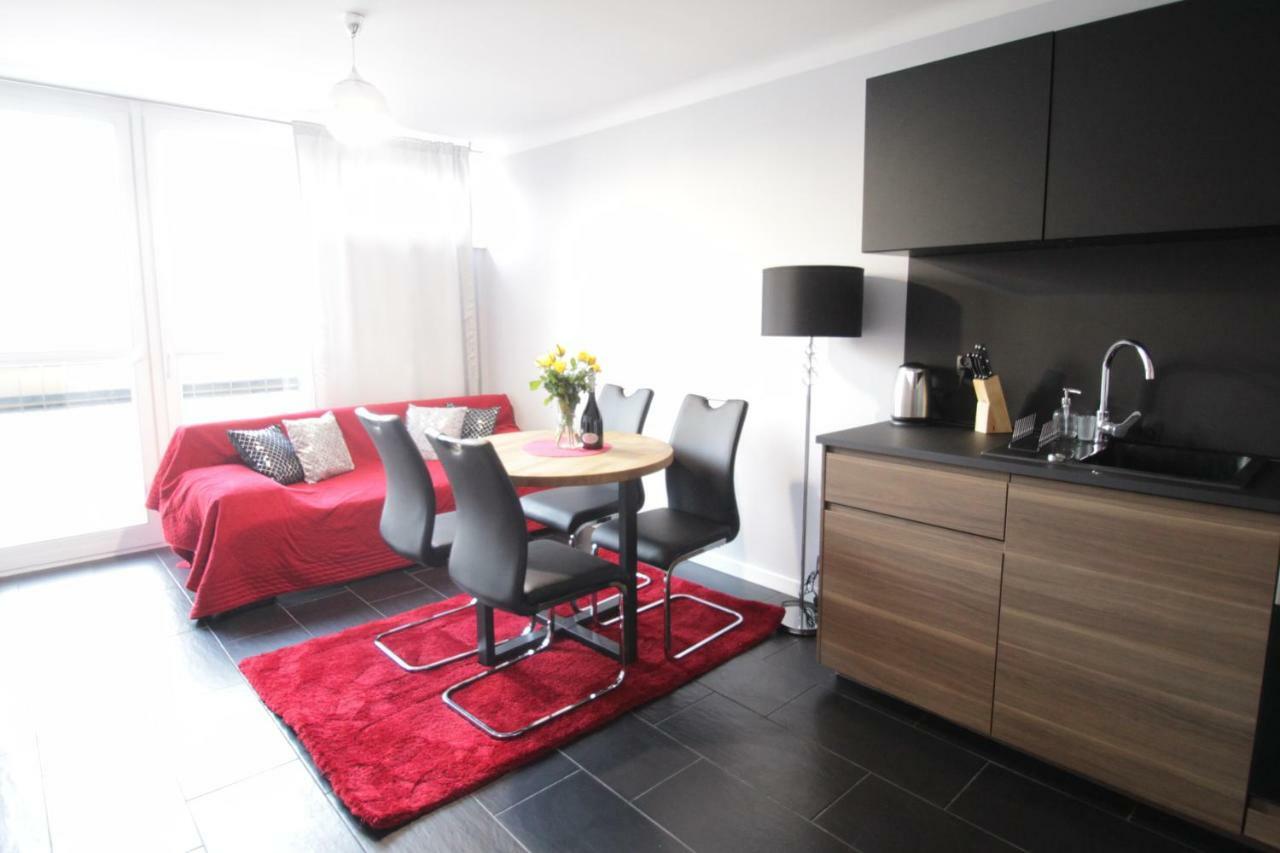 Fantastyczny Apartament Krolewska Varsó Kültér fotó