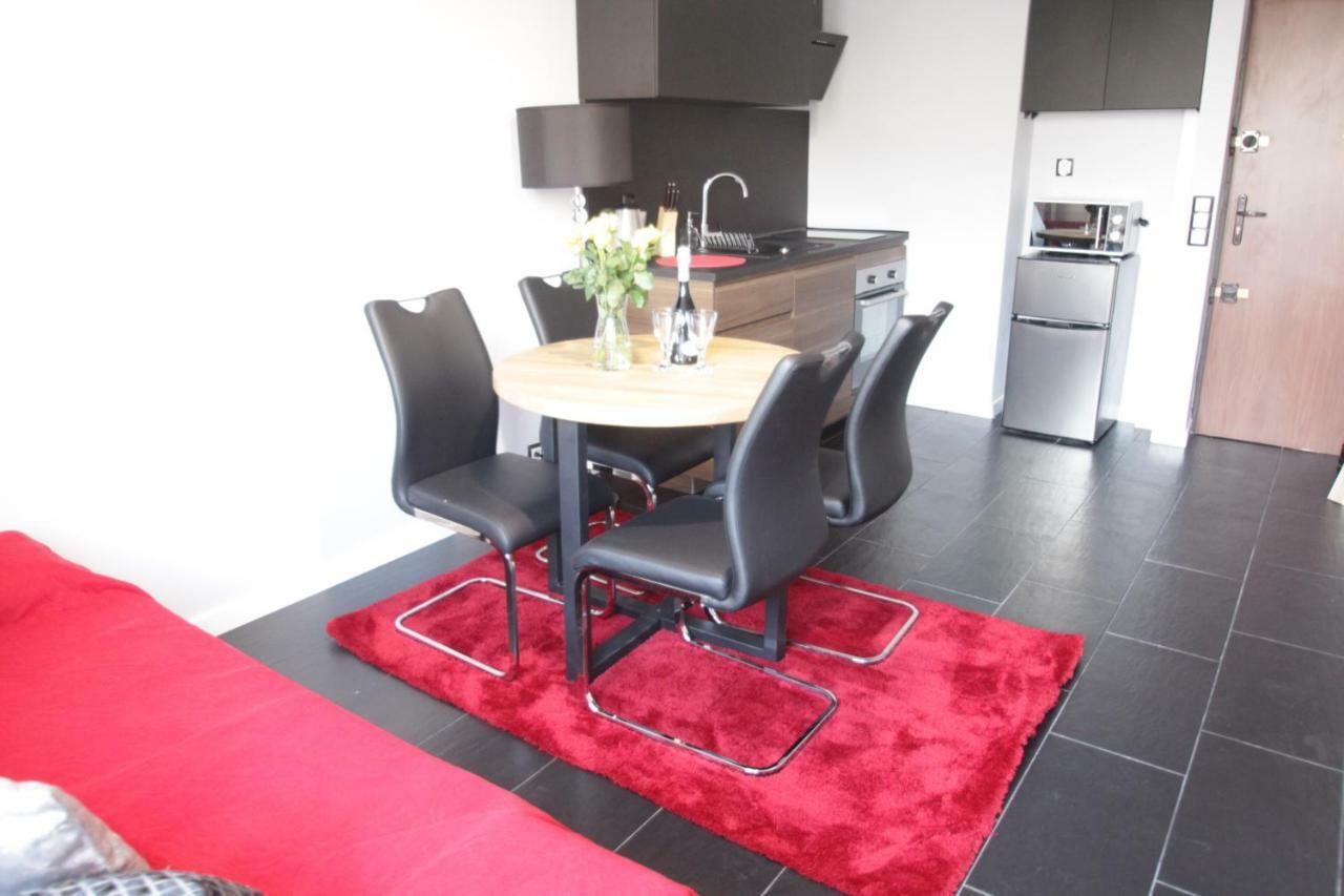 Fantastyczny Apartament Krolewska Varsó Kültér fotó