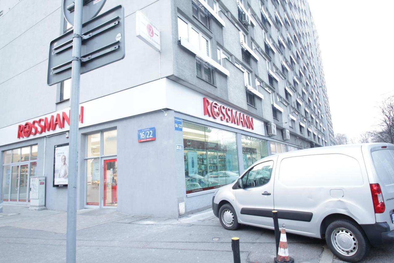 Fantastyczny Apartament Krolewska Varsó Kültér fotó