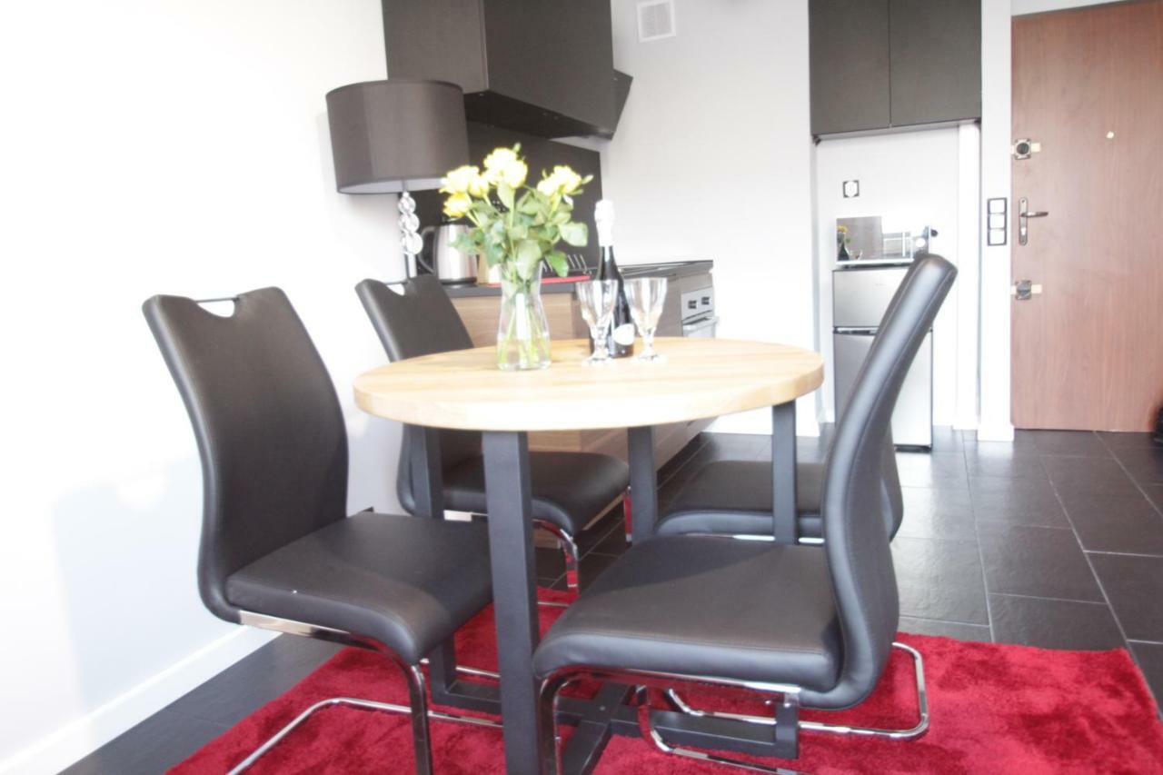 Fantastyczny Apartament Krolewska Varsó Kültér fotó