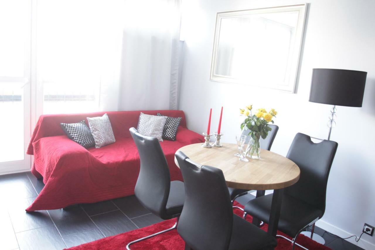 Fantastyczny Apartament Krolewska Varsó Kültér fotó