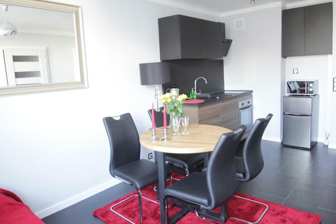 Fantastyczny Apartament Krolewska Varsó Kültér fotó